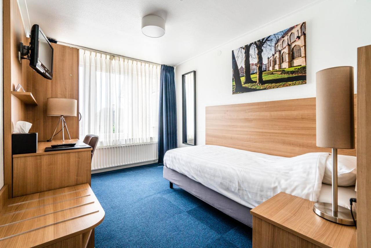 Hotel Hulst Eksteriør bilde