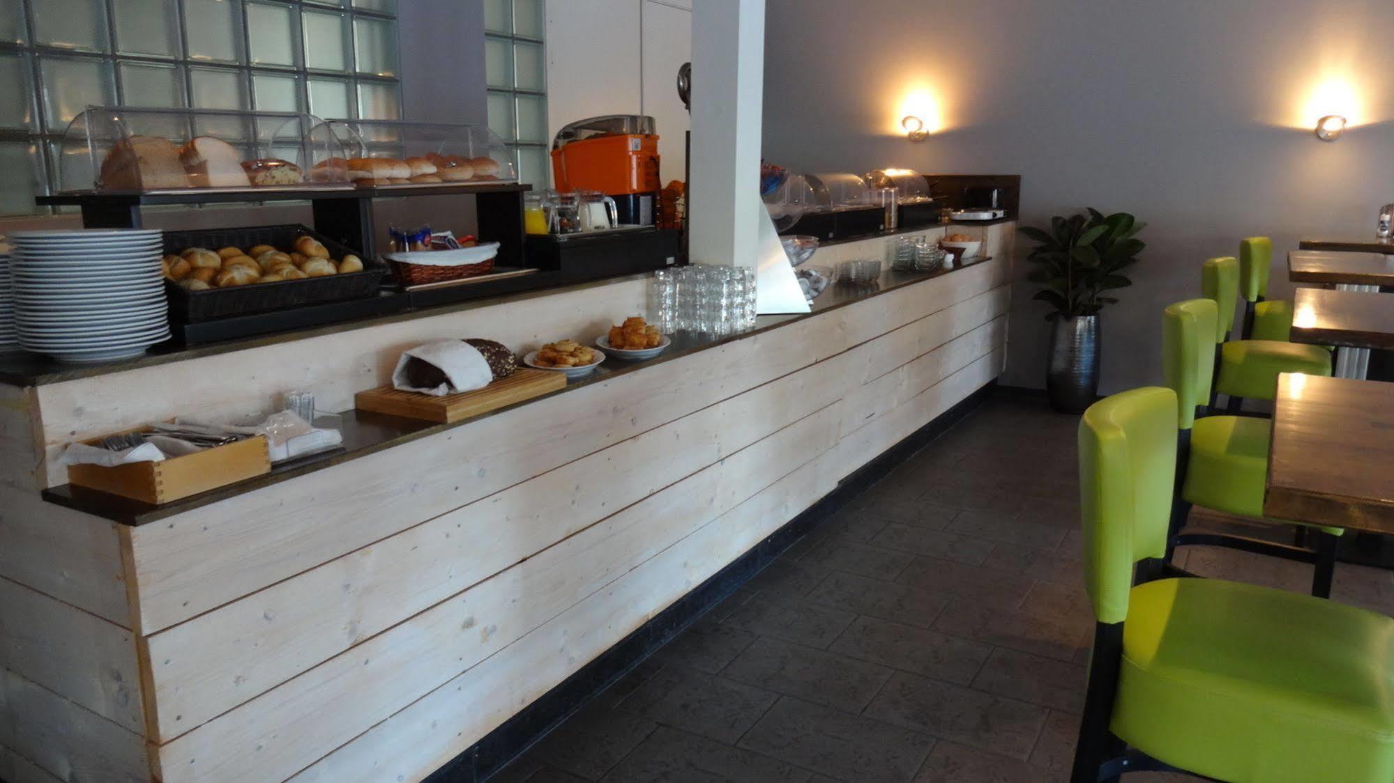 Hotel Hulst Eksteriør bilde